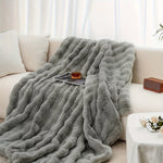 Bubble Fleece Throw Blanket – Ultra Soft Rabbit Fur, Cozy Fluffy Blanket for Couch & Bed – Perfect Gift for Mom
