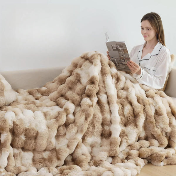 Bubble Fleece Throw Blanket – Ultra Soft Rabbit Fur, Cozy Fluffy Blanket for Couch & Bed – Perfect Gift for Mom